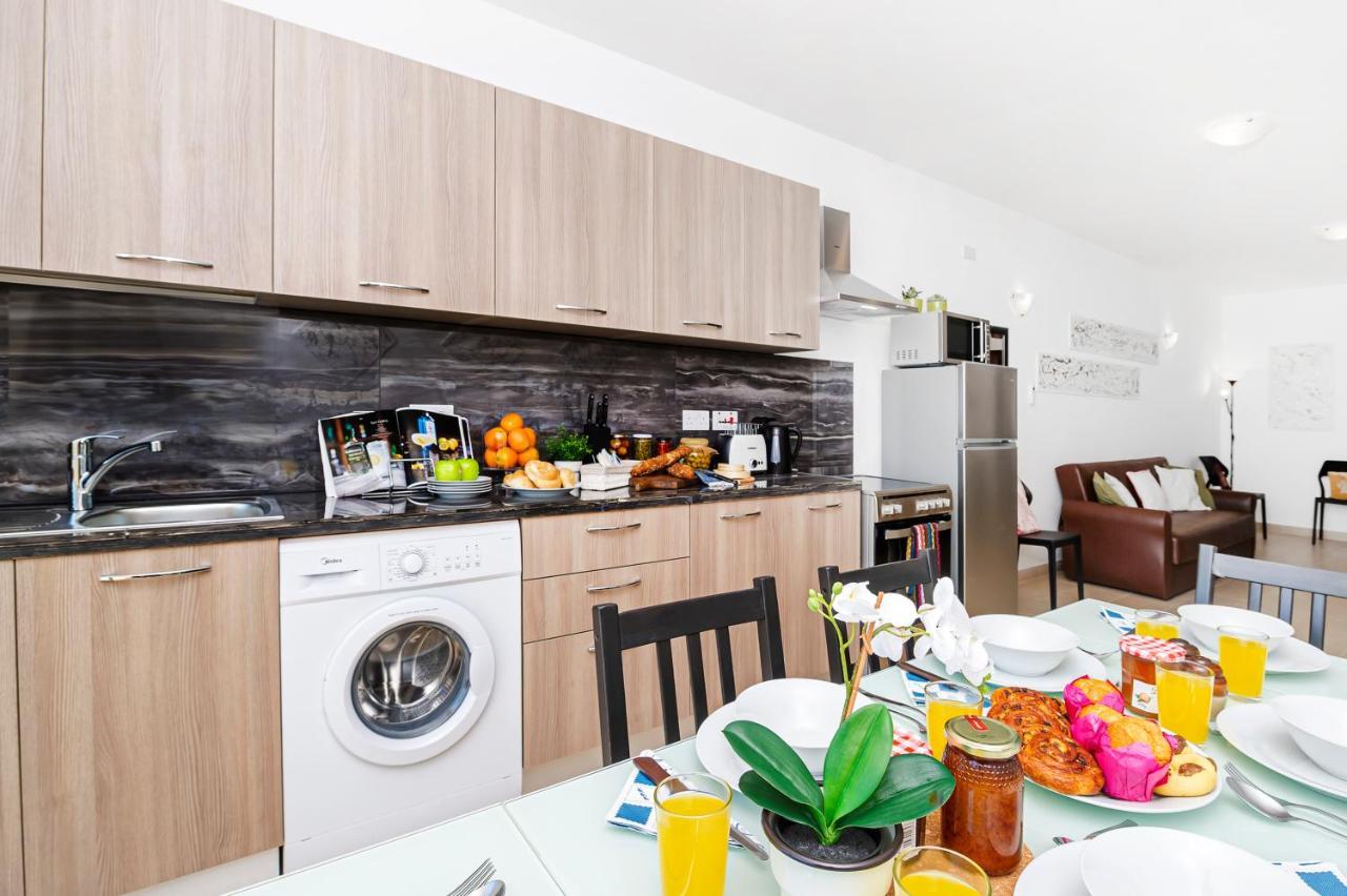 Summer Breeze Apartment With Panoramic Terrace - By Getawaysmalta Mellieħa Zewnętrze zdjęcie