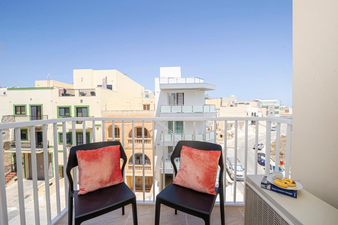 Summer Breeze Apartment With Panoramic Terrace - By Getawaysmalta Mellieħa Zewnętrze zdjęcie