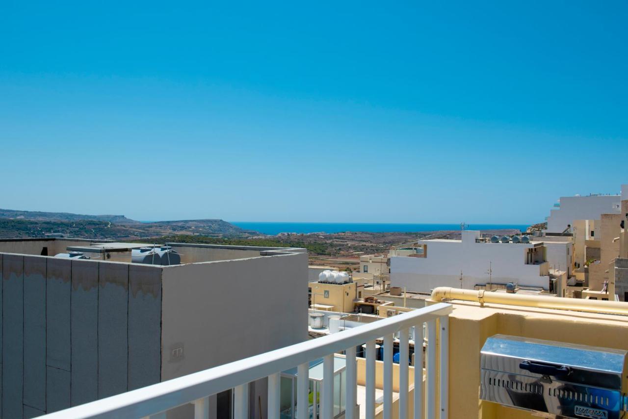 Summer Breeze Apartment With Panoramic Terrace - By Getawaysmalta Mellieħa Zewnętrze zdjęcie